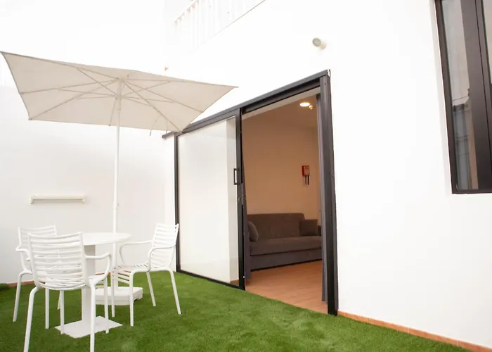 Loft Matilde By Grupo Matilde * Лас-Пальмас-де-Гран-Канарія